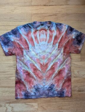 Tie-Dye Crewneck T-Shirt in Multicolor